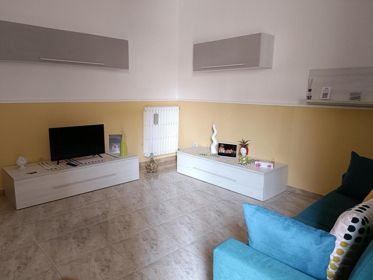 Casa Vacanze Campi Salentina Luaran gambar